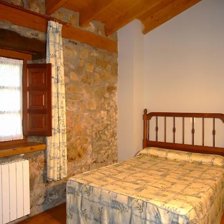 度假居 Casucas De Ason *