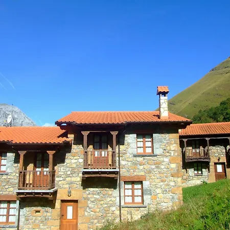 Casucas De Ason Holiday home *