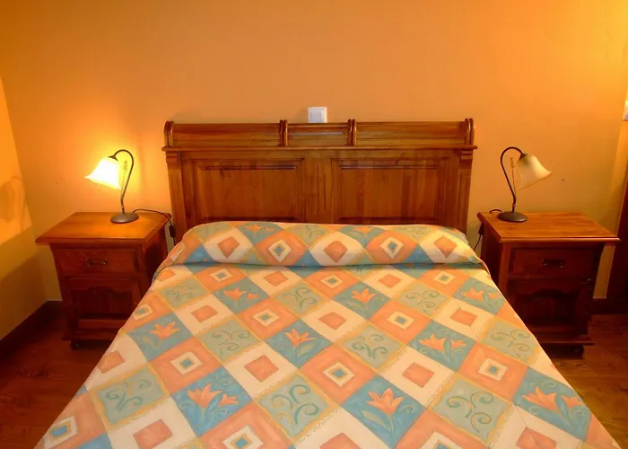 Casucas De Ason Holiday home *