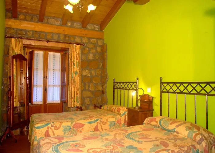 Casucas De Ason Holiday home Arredondo