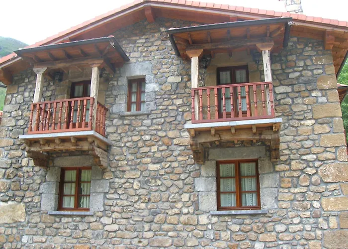 Casucas De Ason Holiday home Arredondo