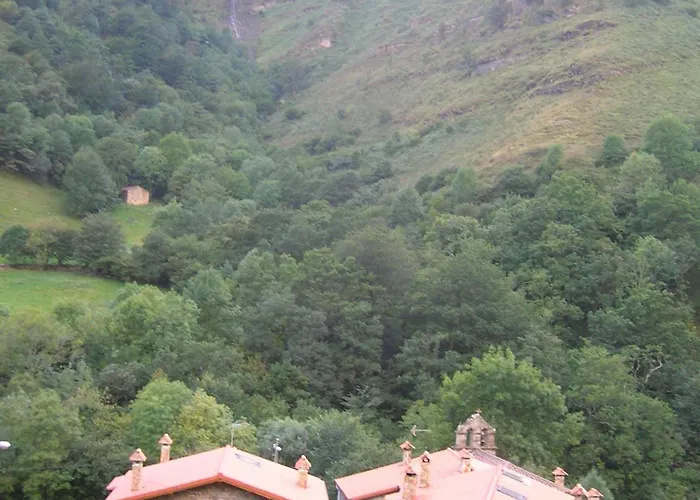 Casucas De Ason Holiday home