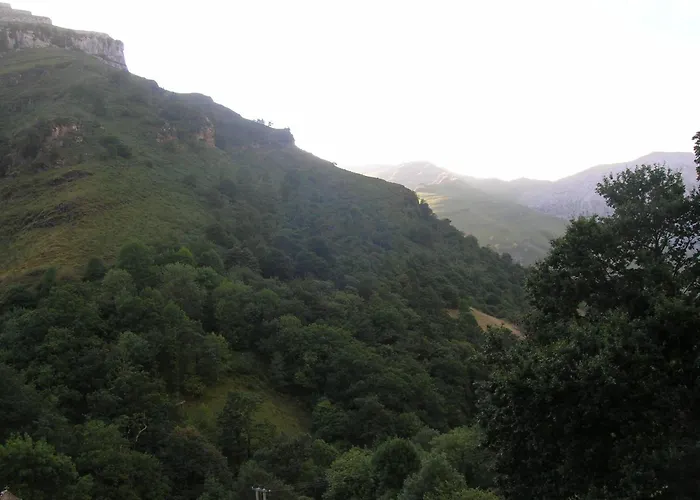 Casucas De Ason Holiday home *